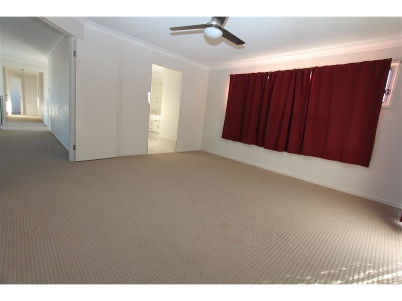 17 Terraldon Circuit, Gumdale QLD 4154