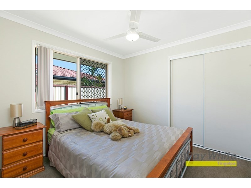 27 Glenwood Place, Hemmant QLD 4174