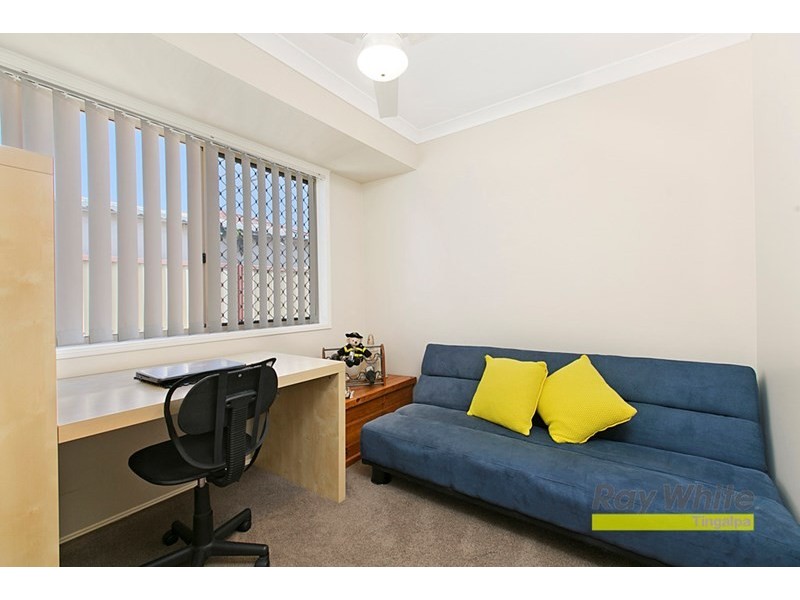 27 Glenwood Place, Hemmant QLD 4174