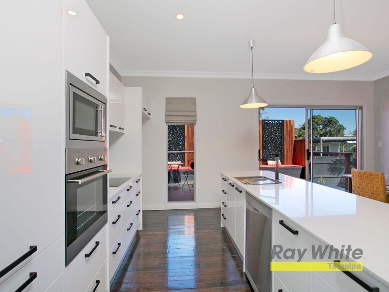 82 Uplands Terrace, Wynnum QLD 4178