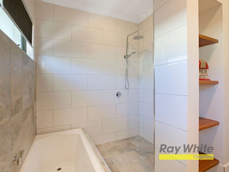 82 Uplands Terrace, Wynnum QLD 4178