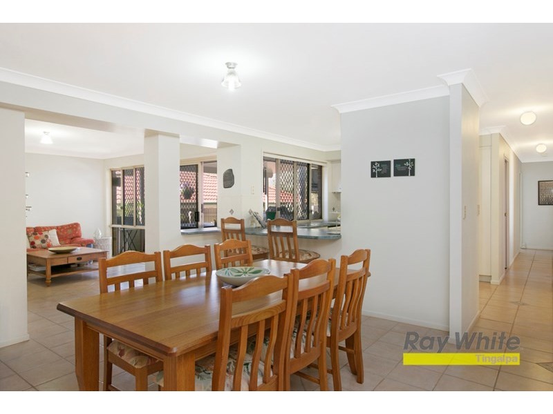 9 Alpine Place, Belmont QLD 4153