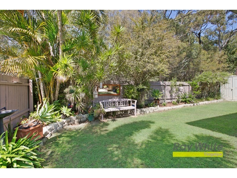 9 Alpine Place, Belmont QLD 4153