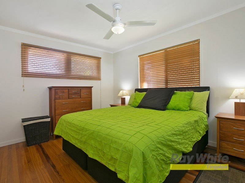 8 Gateway Street, Wynnum West QLD 4178