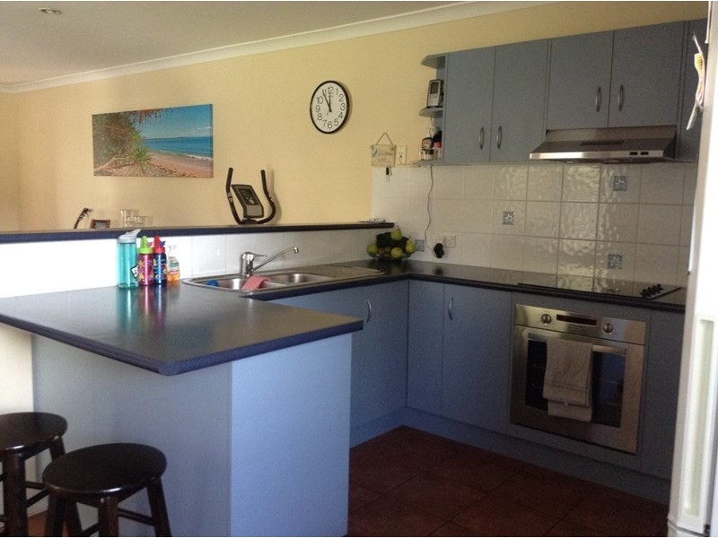 8 Oakwood Court, Hemmant QLD 4174