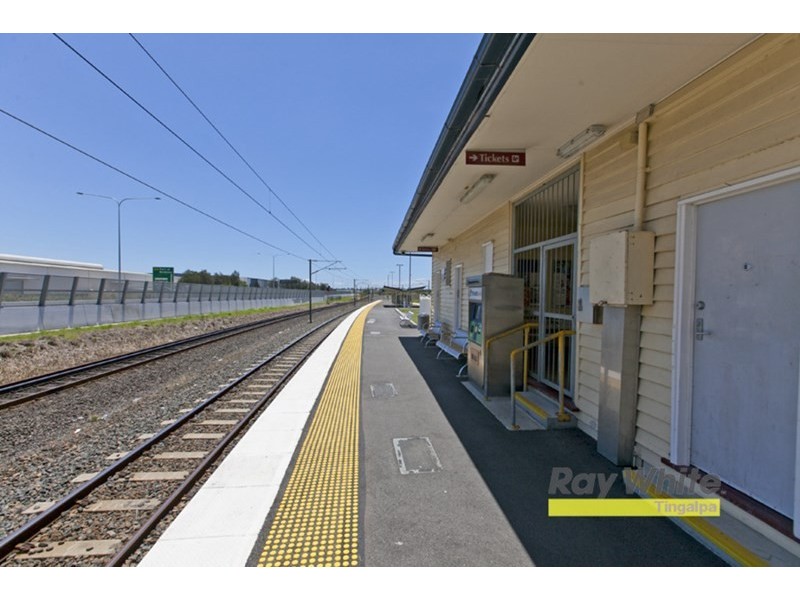 9 NEWRYBAR Street, Hemmant QLD 4174