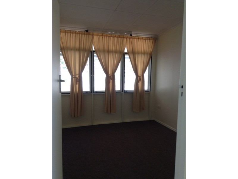 304 Preston Road, Wynnum West QLD 4178