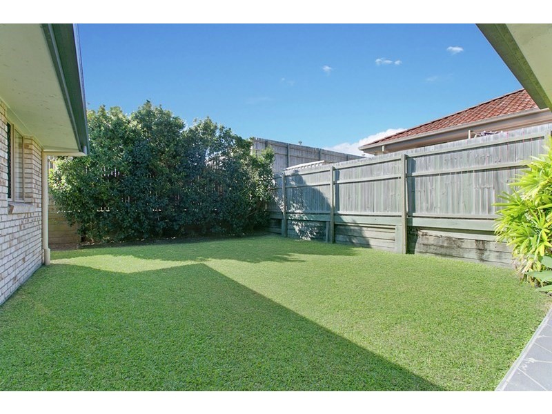 5 Uhlman Street, Wakerley QLD 4154