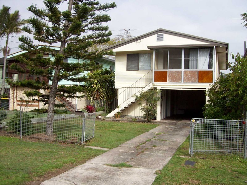 26 Wood Avenue, Carina QLD 4152