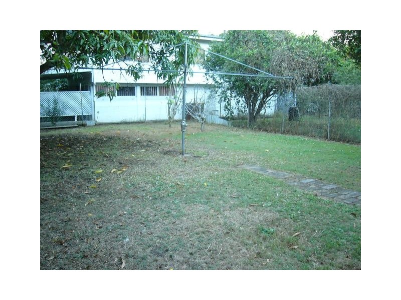 26 Wood Avenue, Carina QLD 4152