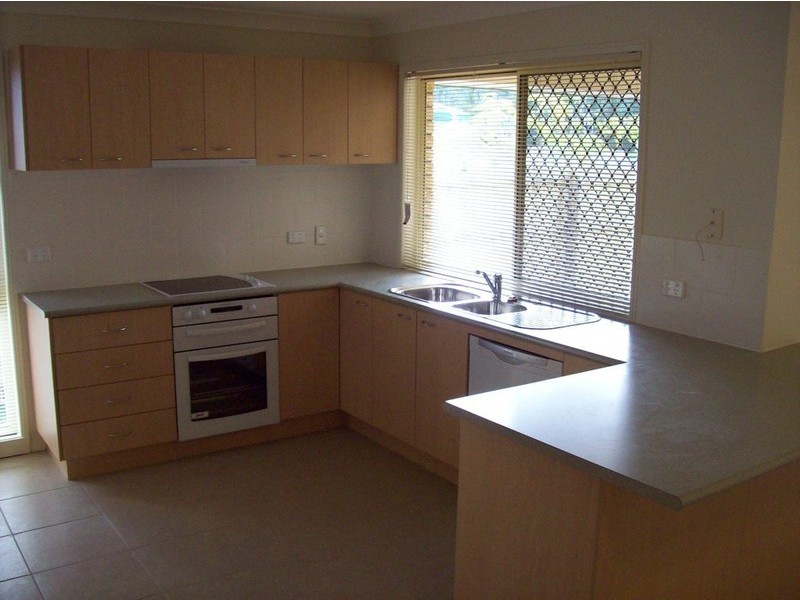 8 Tea Tree Court, Tingalpa QLD 4173