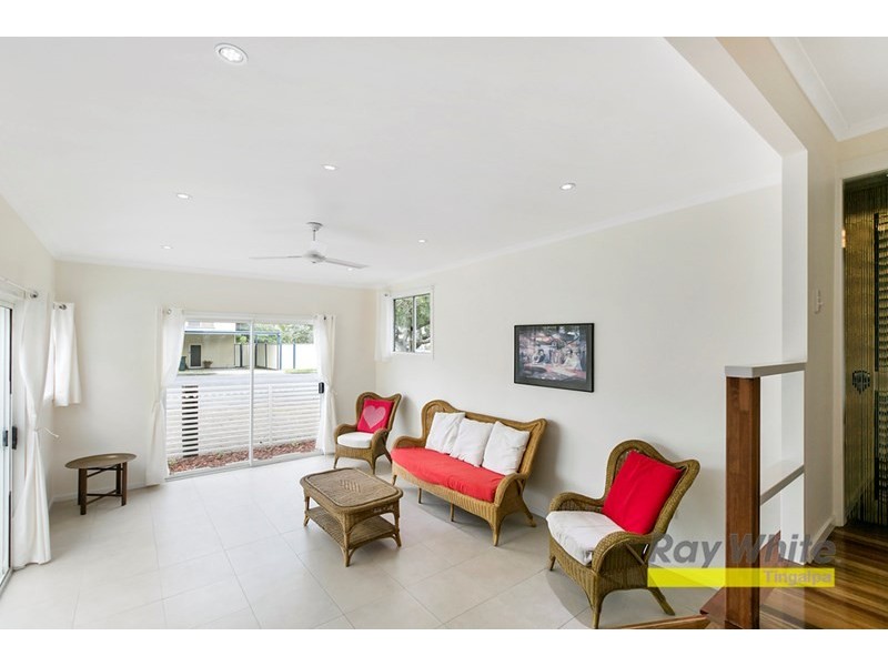 2 Wassell Street, Wynnum QLD 4178