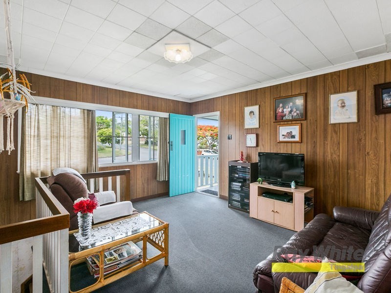 27 Glading Street, Manly West QLD 4179