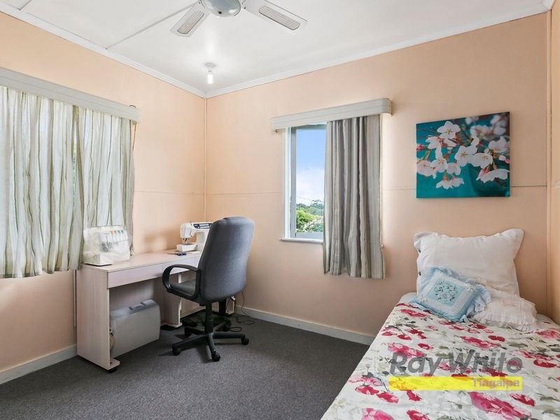 27 Glading Street, Manly West QLD 4179