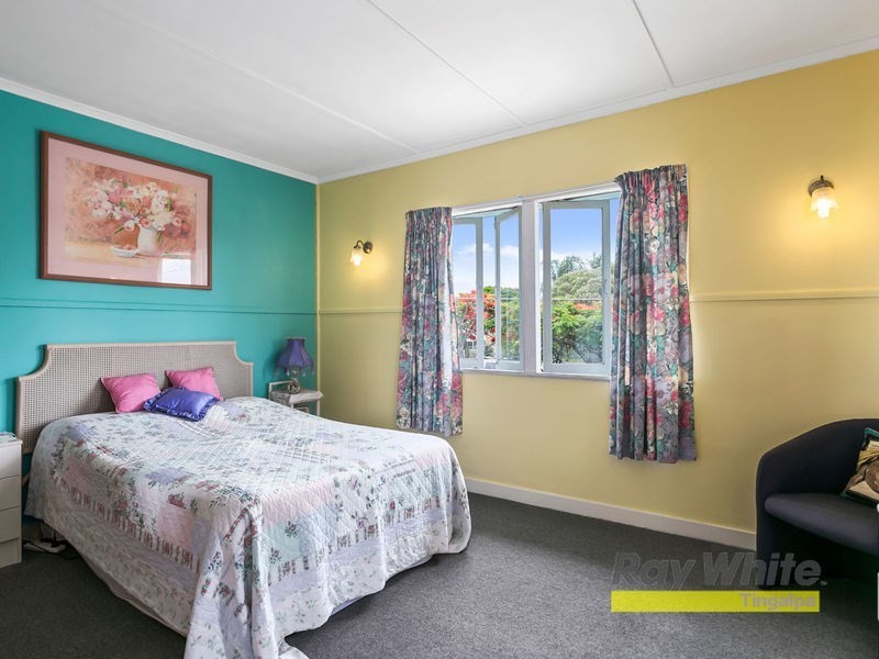 27 Glading Street, Manly West QLD 4179