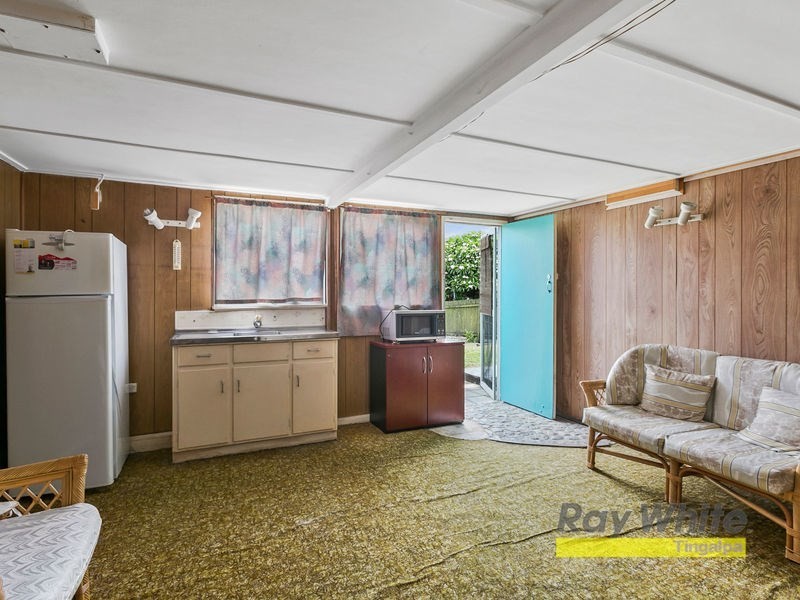 27 Glading Street, Manly West QLD 4179