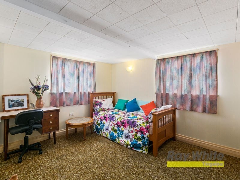 27 Glading Street, Manly West QLD 4179