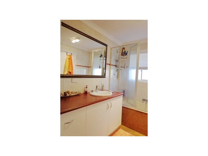 25 Macleay Crescent, Tingalpa QLD 4173