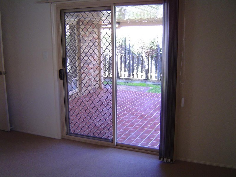 29 Mitchell Place, Belmont QLD 4153