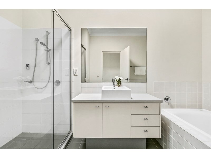 25 Macquarie Street, Wakerley QLD 4154