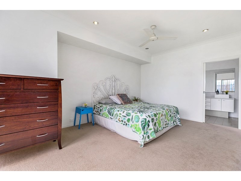 25 Macquarie Street, Wakerley QLD 4154