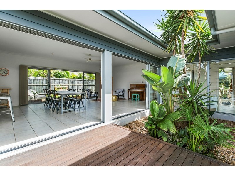 25 Macquarie Street, Wakerley QLD 4154
