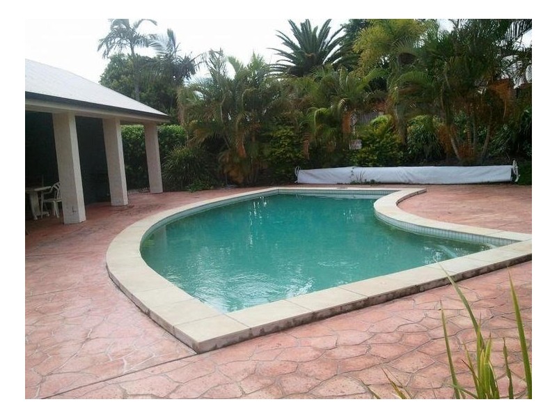 9/11 Federation Street, Wynnum West QLD 4178