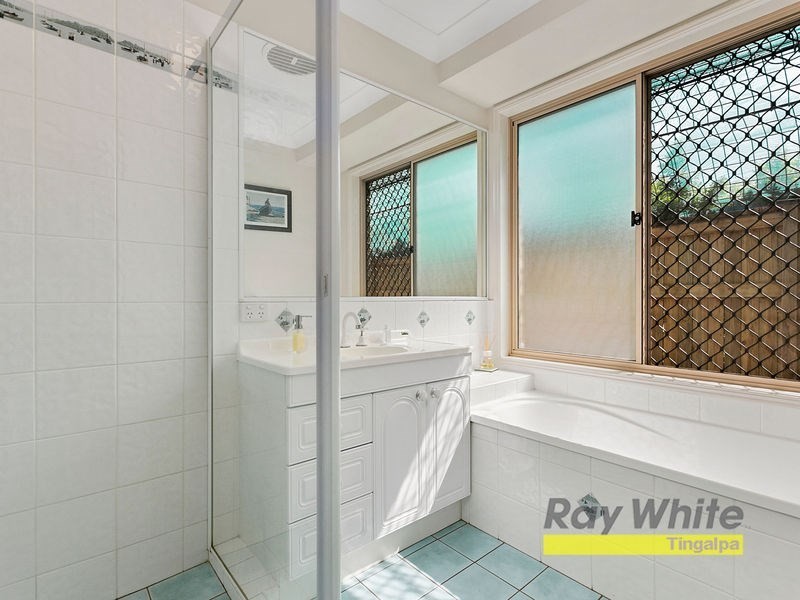 5 SUNHAVEN Crescent, Kuraby QLD 4112