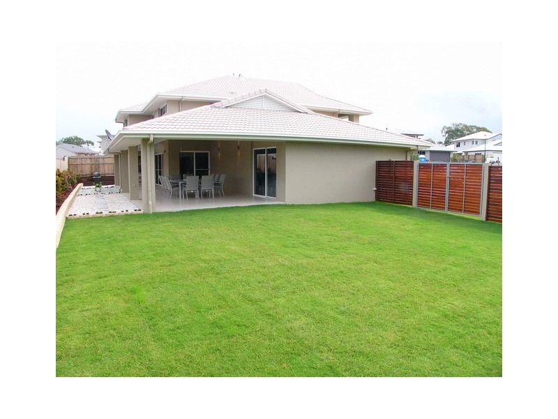 16 Gumdale Street, Wakerley QLD 4154