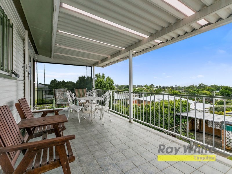 21 PRIMROSE Parade, Wynnum QLD 4178