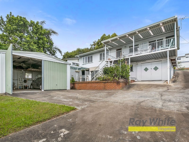 21 PRIMROSE Parade, Wynnum QLD 4178