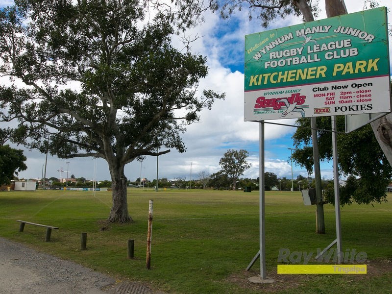 21 PRIMROSE Parade, Wynnum QLD 4178