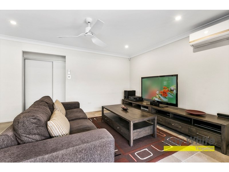 120 Ropley Road, Wynnum West QLD 4178