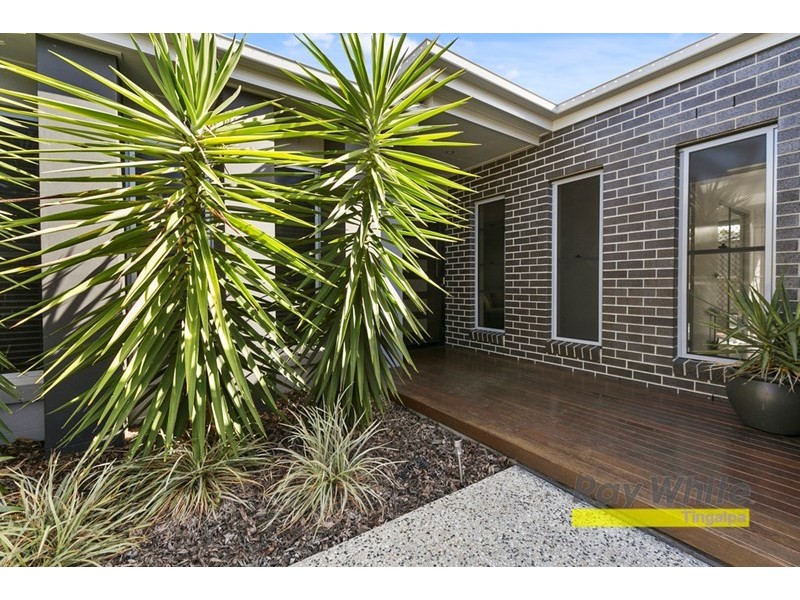 19 Gardenia Place, Wakerley QLD 4154