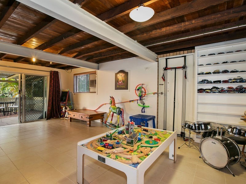 33 Ranch Street, Tingalpa QLD 4173