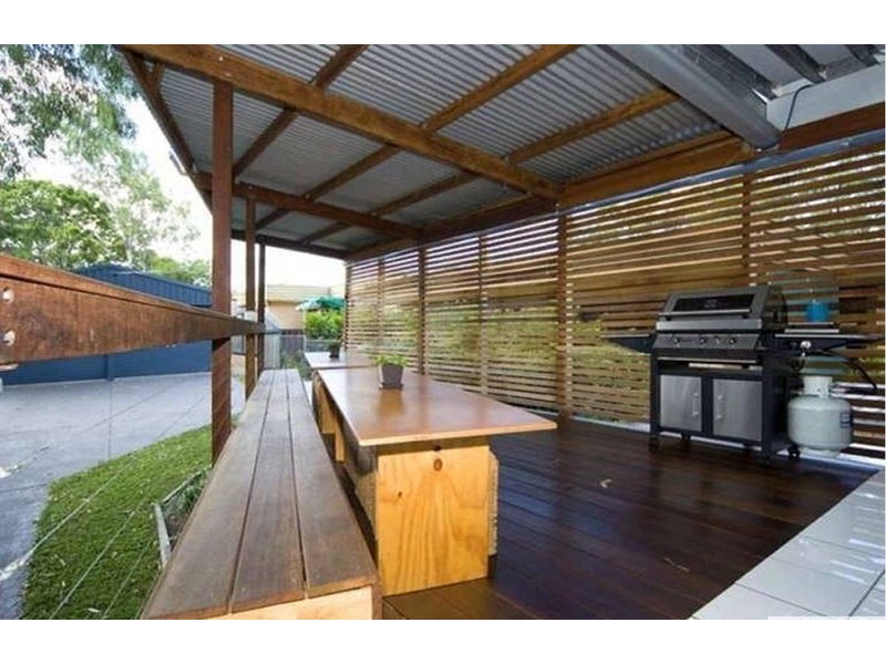 68 Queens Esplanade, Thorneside QLD 4158