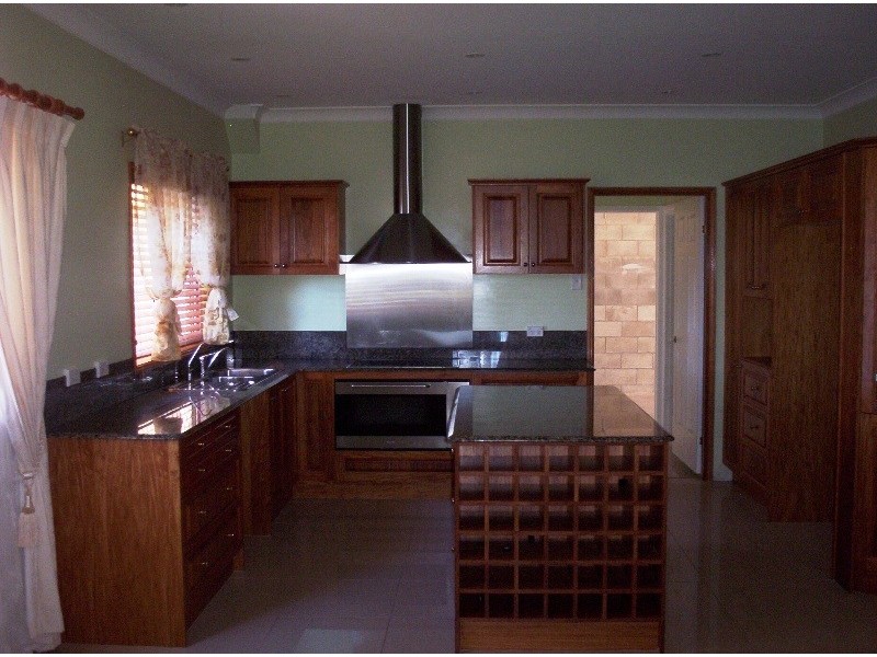 13 Hurd Terrace, Morningside QLD 4170