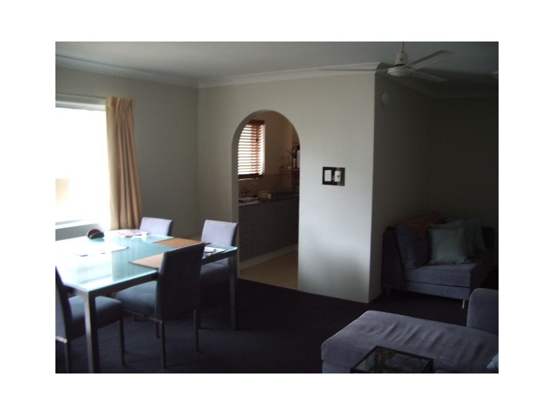 5/9 Pembroke Street, Carina QLD 4152