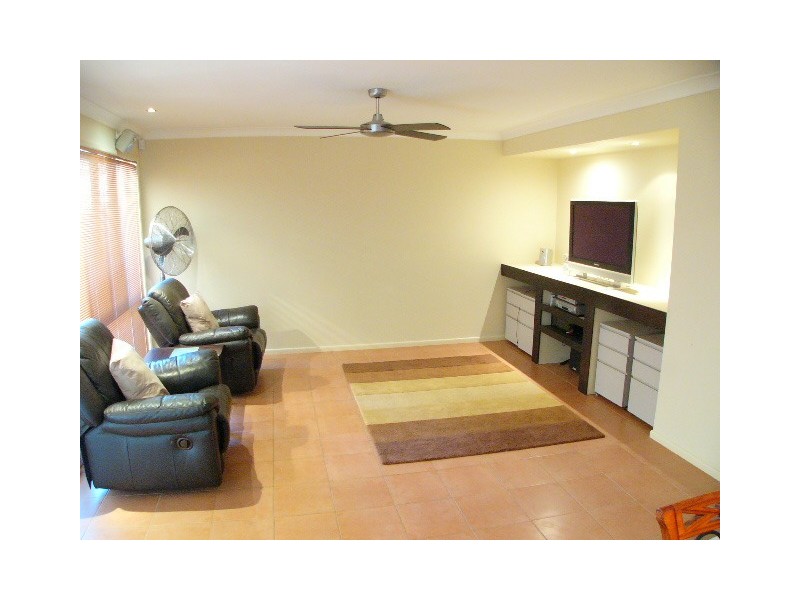 12 Alpine Place, Belmont QLD 4153