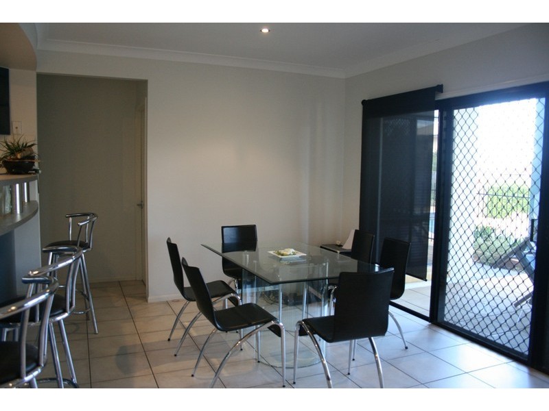 9 Duncan Street, Wellington Point QLD 4160