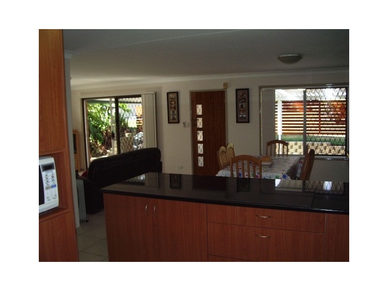 1 McCracken Street, Wishart QLD 4122