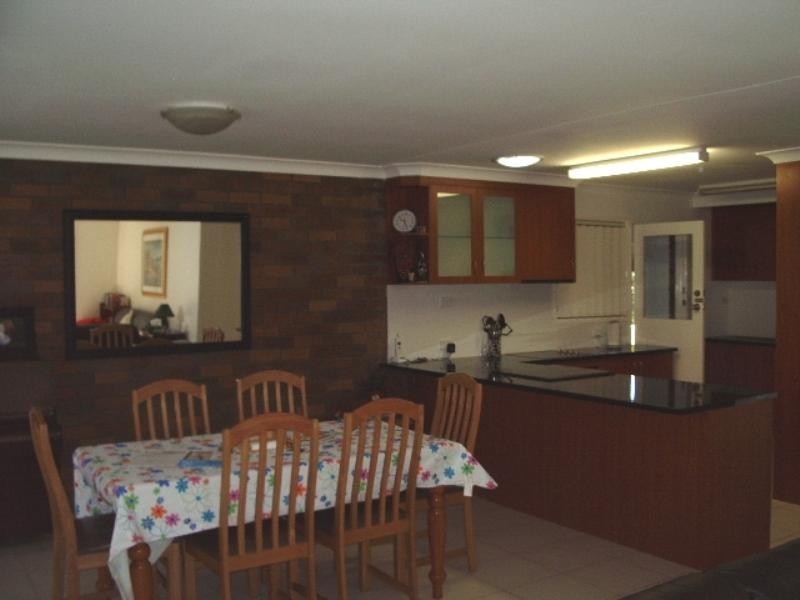 1 McCracken Street, Wishart QLD 4122