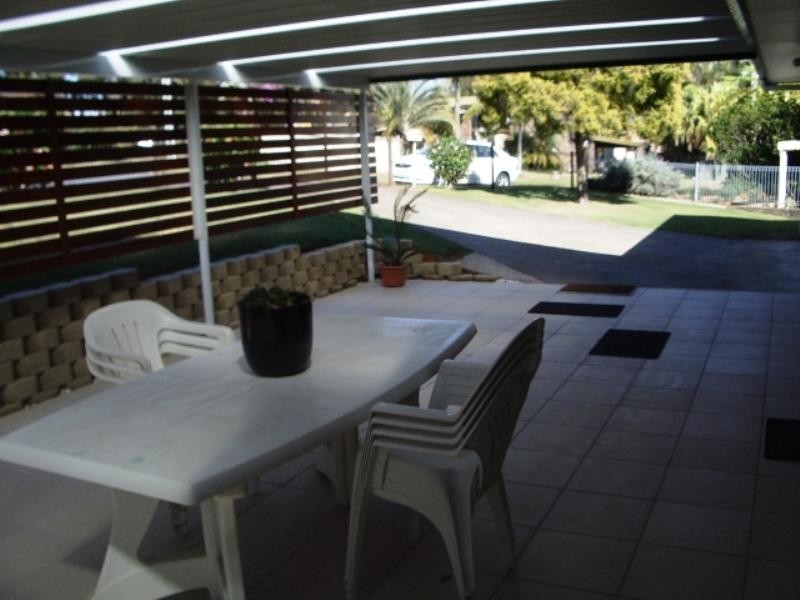 1 McCracken Street, Wishart QLD 4122