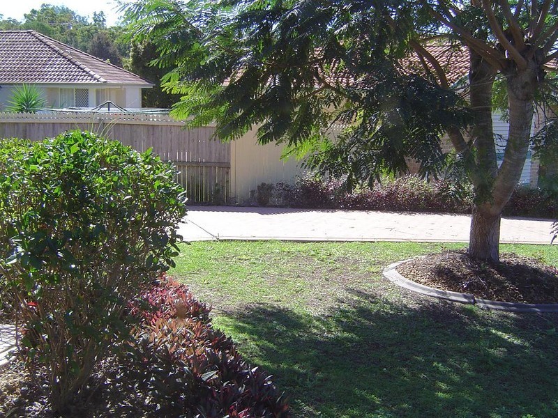 29 Mitchell Place, Belmont QLD 4153