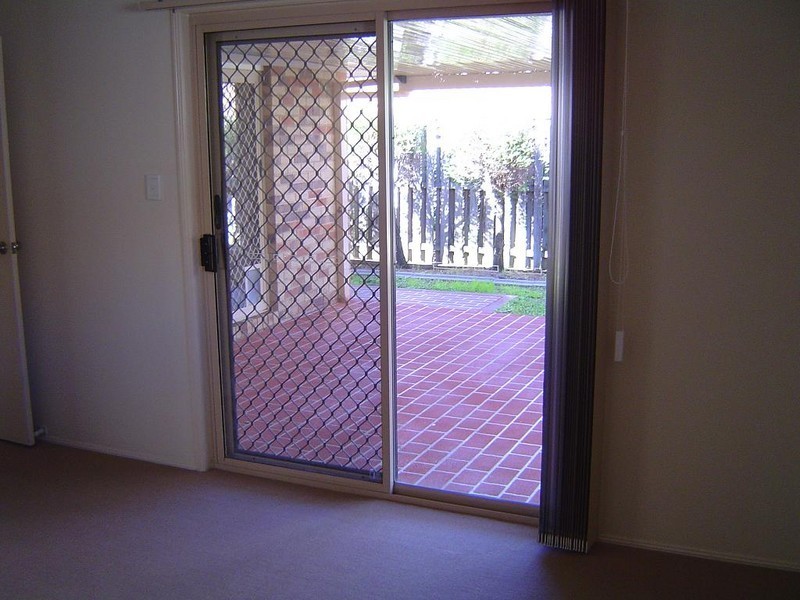 29 Mitchell Place, Belmont QLD 4153