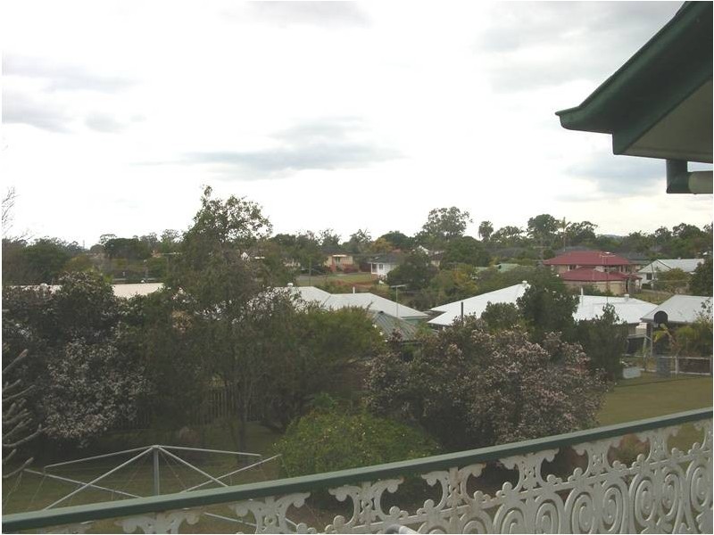 60 Delsie Street, Cannon Hill QLD 4170