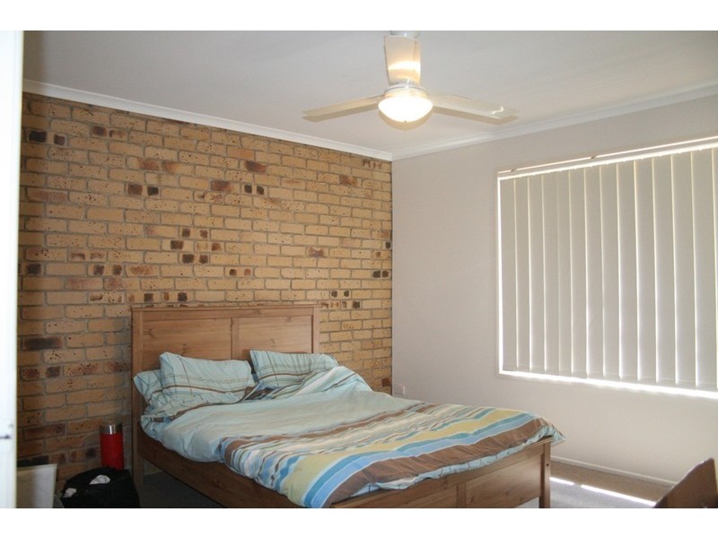 5/2 Tingi Avenue, Tanah Merah QLD 4128