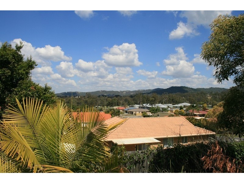 9 Trevina Crescent, Mount Warren Park QLD 4207