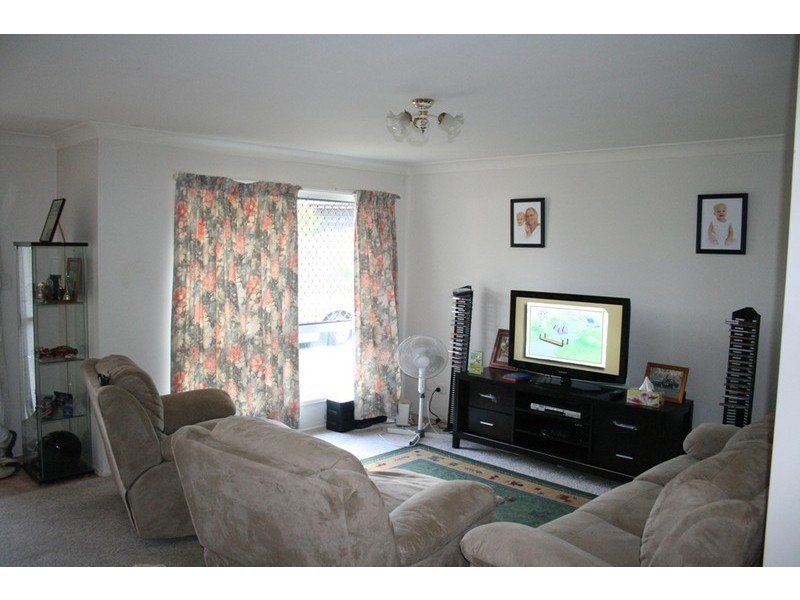 9 Trevina Crescent, Mount Warren Park QLD 4207