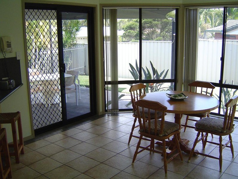 27 Samarinda Street, Tingalpa QLD 4173